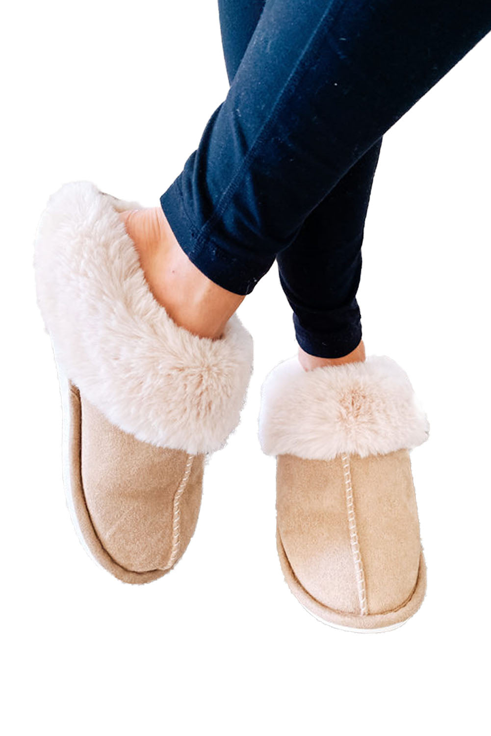 Pantuflas de gamuza sintética con forro de felpa, cortadas y cosidas, de color caqui
