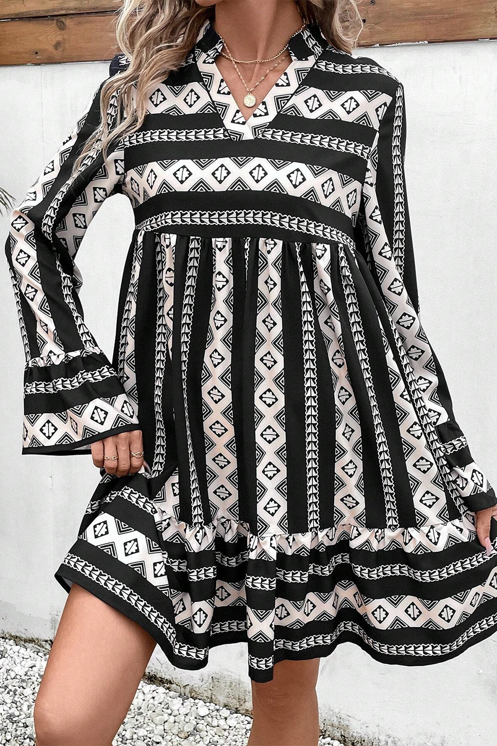 Black Boho Geometric Printed Flared Long Sleeve Mini Dress