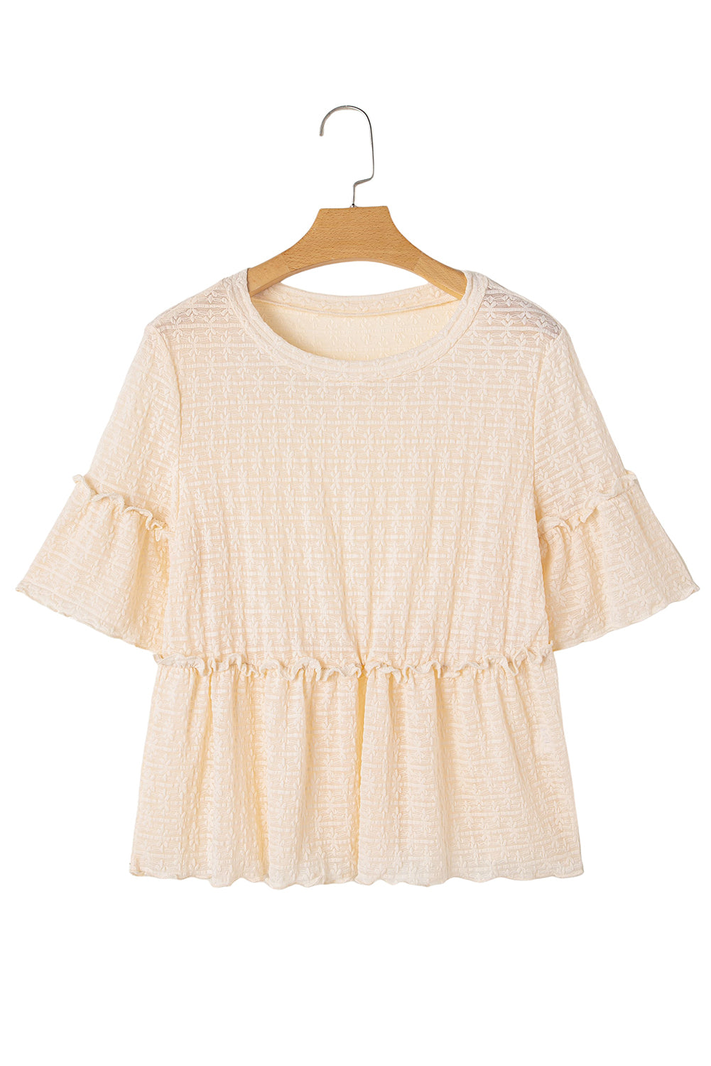 Blusa texturizada de color beige liso con mangas cortas y volantes