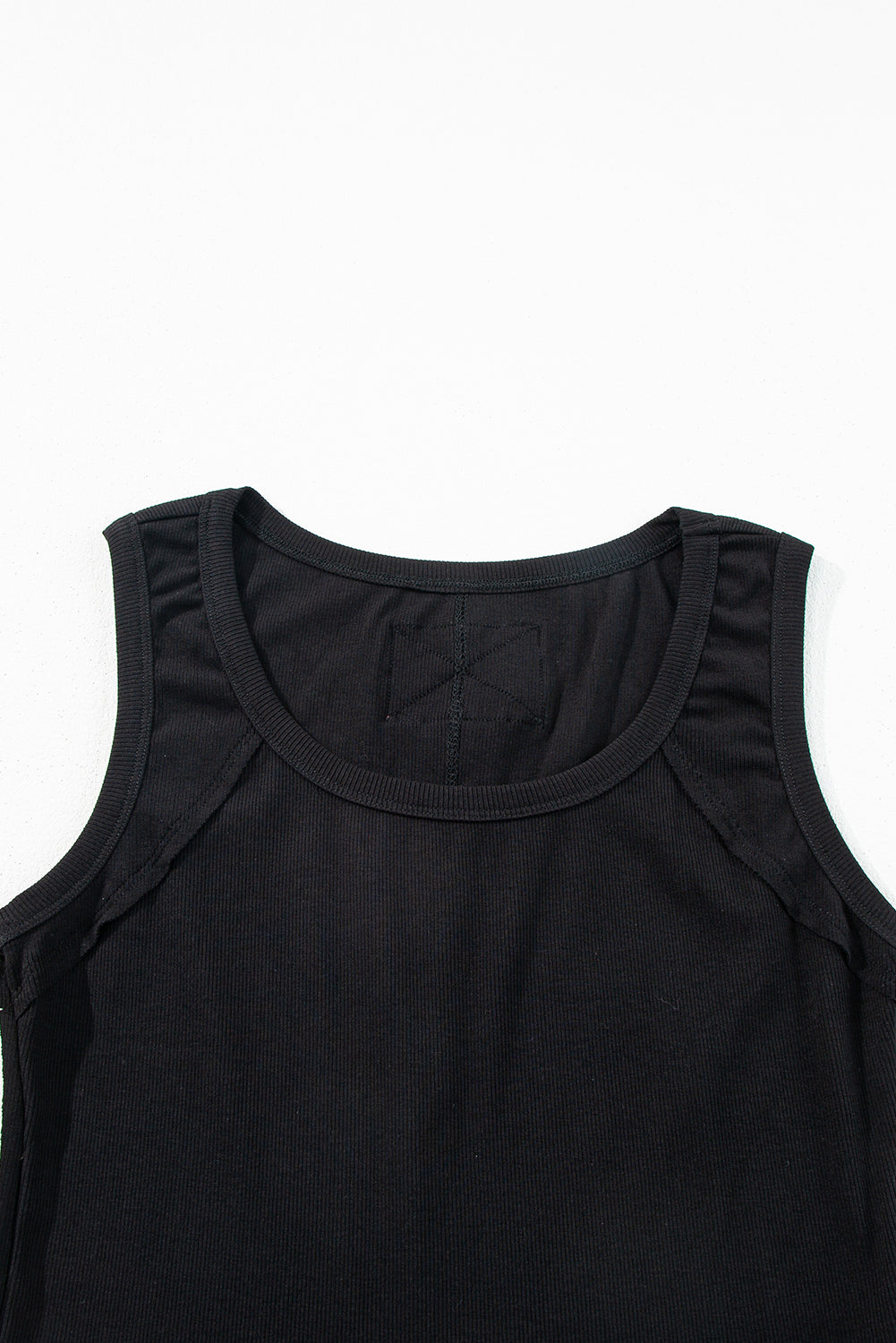 Black Ribbed Exposed Seam Cropped Tank Top