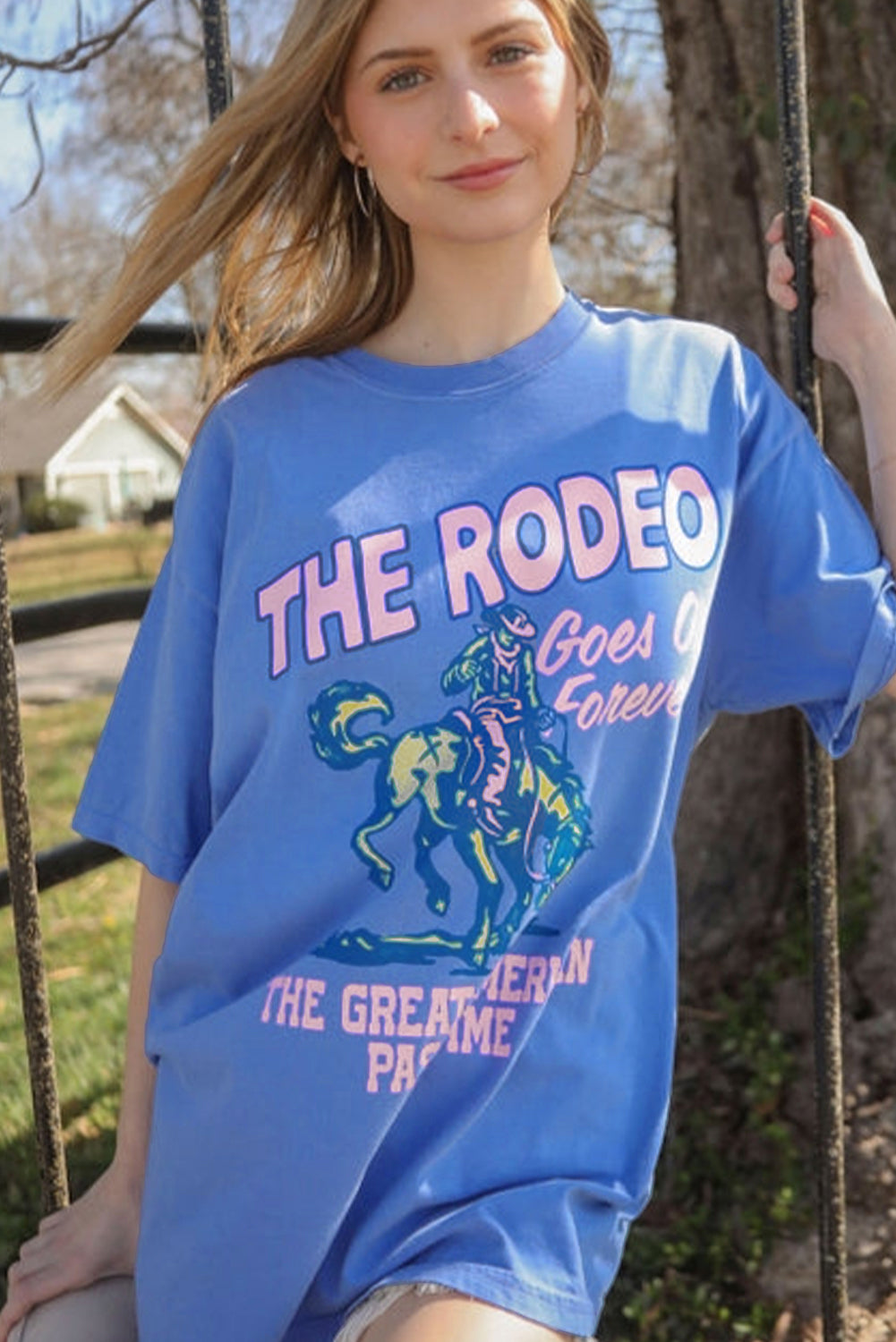 Camiseta con gráfico occidental Forever Rodeo en azul cielo